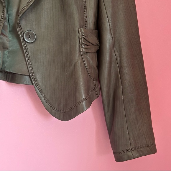 Danier Real Leather Jacket Brown - Picture 5 of 11